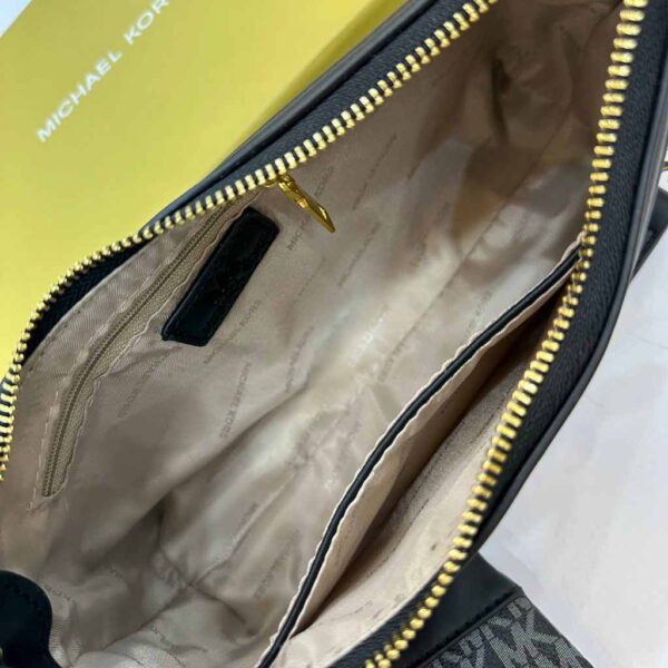 کیف برند Michael kors کد 2395